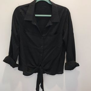 Women’s Long Sleeved Button Down Tie Front Top, M